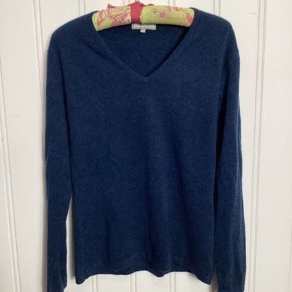 Dunedin V-Neck Jumper  100% Cashmere Sweater Sz L Heritage of Scotland Astral $2 - Picture 3 of 8